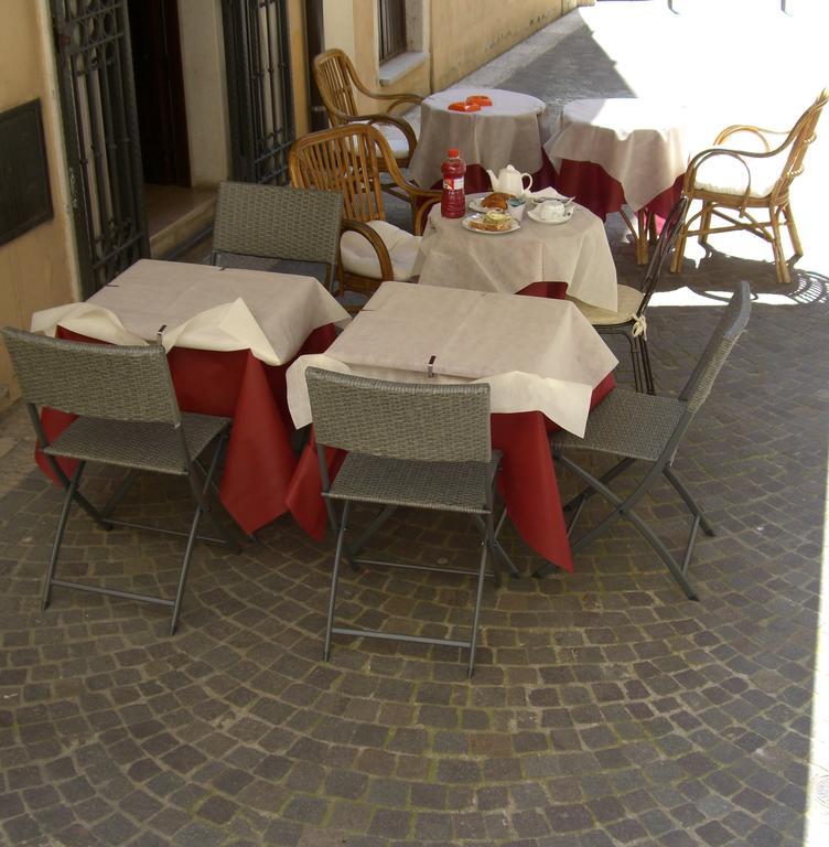 Albergo Ristorante Del Cacciatore Фоджиа Экстерьер фото